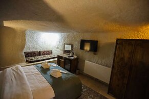 Kayaharman Cave Suites