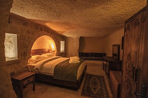 Kayaharman Cave Suites