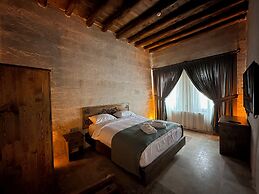 Kayaharman Cave Suites