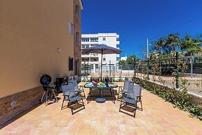 4011 Mary House by Barbarhouse