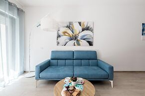 4011 Mary House by Barbarhouse