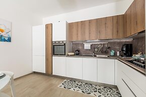 4011 Mary House by Barbarhouse