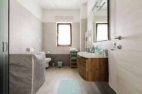 4011 Mary House by Barbarhouse