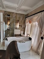 Luxe Ponte Inn