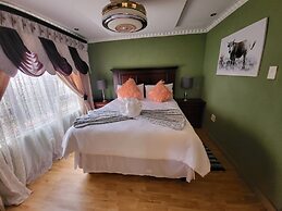 Luxe Ponte Inn
