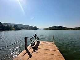 Chales senhor dos trilhos