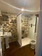 Quaint Cornish Cottage in Idyllic Location