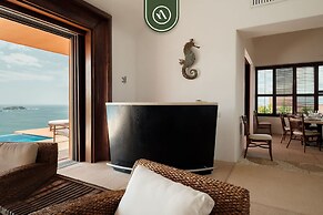 Punta Ixtapa PH6 in Guerrero