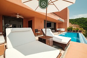 Punta Ixtapa PH6 in Guerrero