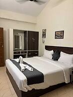 Holiday Beach Resort