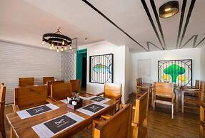 Holiday Beach Resort