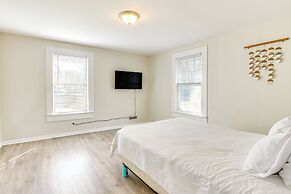 Pet-friendly Birmingham Home: 7 Mi to Downtown!