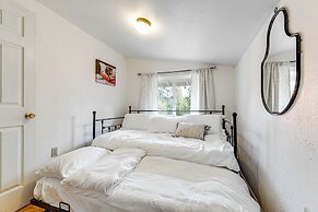 Grants Pass Cottage ~ 8 Mi to Rogue River!