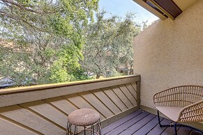 Fernandina Beach Home w/ Deck, Across From Shore!