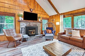 Swim, Hike & Explore: Pocono Retreat at Pine Loch