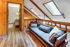 Swim, Hike & Explore: Pocono Retreat at Pine Loch