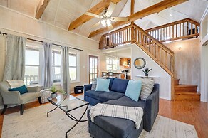 Dog-friendly Cabin w/ Fire Pit in Johnson City!