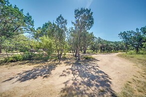 Dog-friendly Cabin w/ Fire Pit in Johnson City!