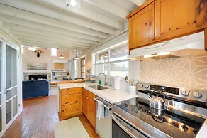 Dog-friendly Cabin w/ Fire Pit in Johnson City!