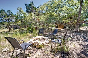 Johnson City Studio w/ Fire Pit on 25 Acres!