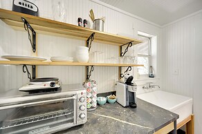 Johnson City Studio w/ Fire Pit on 25 Acres!