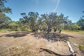 Johnson City Studio w/ Fire Pit on 25 Acres!