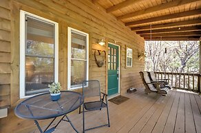 Johnson City Studio w/ Fire Pit on 25 Acres!