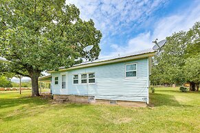 Near Talimena State Park: Quiet Talihina Getaway