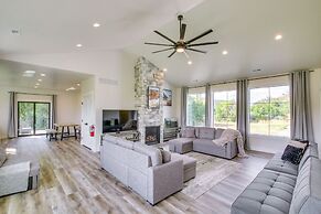 Spacious Idaho Home on Scenic Cub River!