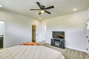 Spacious Idaho Home on Scenic Cub River!