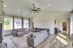 Spacious Idaho Home on Scenic Cub River!