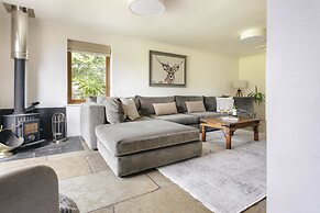 Leavens Farmstead Rural Retreat With Hot Tub