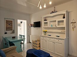 Marini Traditional Cottages