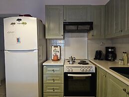 Marini Traditional Cottages