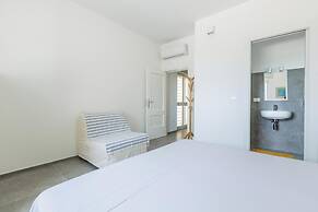 4139 Seaview Borraco by Perle di Puglia