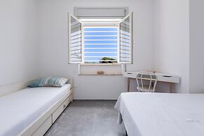 4139 Seaview Borraco by Perle di Puglia