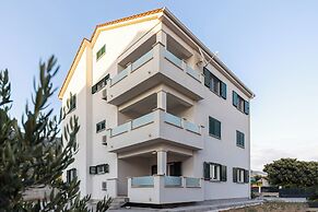 Olive Leaf Kastela - First Floor Apartment