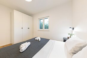 Olive Leaf - Ground Floor Apartment