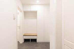 Olive Leaf - Ground Floor Apartment