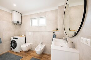 Olive Leaf Kastela - Second Floor Apartment