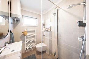 Olive Leaf Kastela - Second Floor Apartment