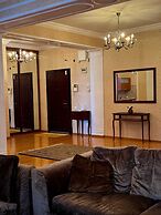 Layla Apartment