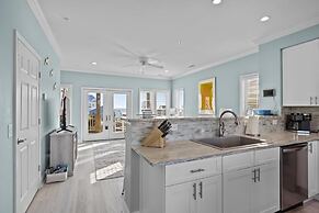 Atlantic Blue 4 Bedroom Townhouse by RedAwning