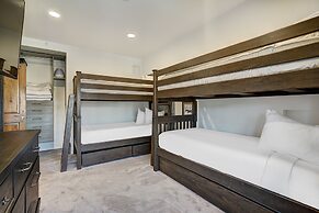 True Luxury Ski In & Ski Out 3 Bedroom Condo by RedAwning