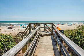 Shore Joy 3 Bedroom Condo by RedAwning