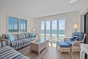 Shore Joy 3 Bedroom Condo by RedAwning