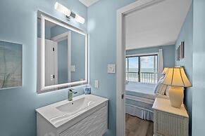 Shore Joy 3 Bedroom Condo by RedAwning