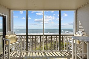 Shore Joy 3 Bedroom Condo by RedAwning
