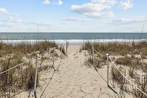 Shore Joy 3 Bedroom Condo by RedAwning