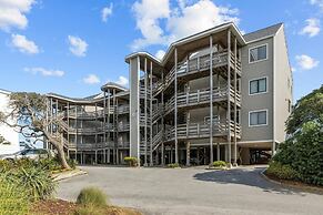 Shore Joy 3 Bedroom Condo by RedAwning